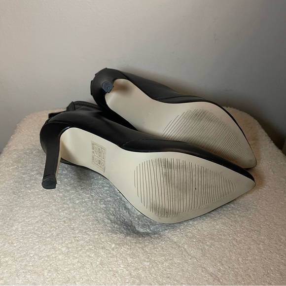 Pretty Little Thing heeled ankle boots - Picture 5 of 8